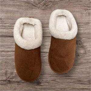 Cozy Brown Slippers with Cream Lining